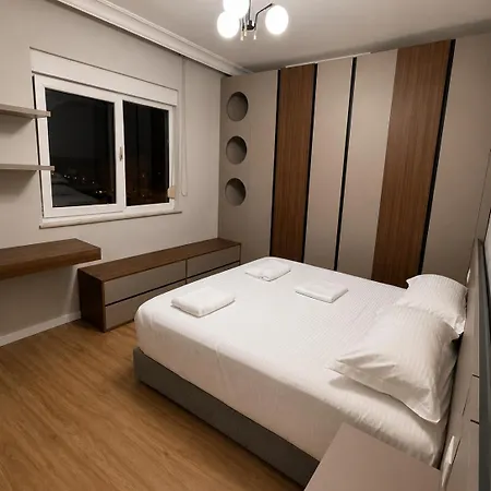 Modern Sea View With Balcony And Walking Distance To The Apartment